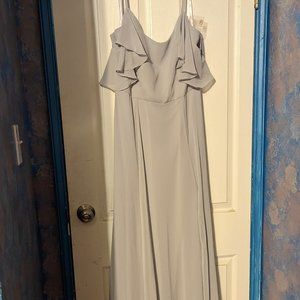 Brand new (WITH TAGS!!) long bridesmaids dress